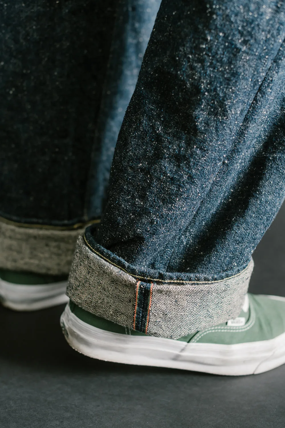 200-CCD-KB - 15oz "Crushed Concrete Kabuki" Selvedge Denim - Wide Straight