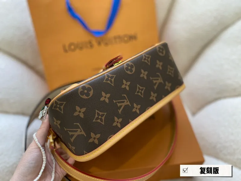 Best value CC 14810 Louis Refined Bags - Bags - Vuitton