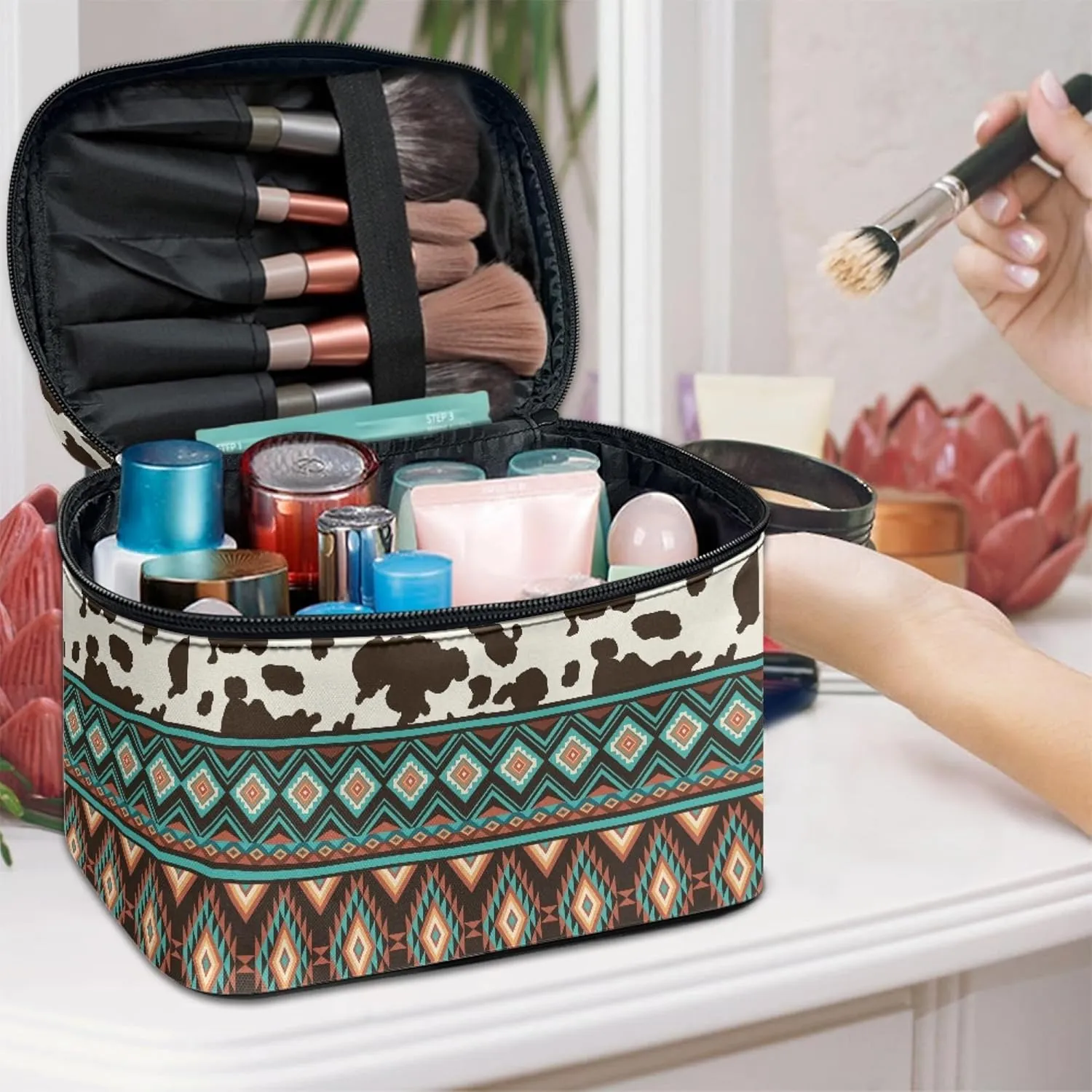 Boatee Aztec Make Up Bags for Women Portable Toiletry Bag Makeup Bag Travel Cosmetic Bag Multifunction Hanging Makeup Organizer Bag with Top Handle Zip Closure