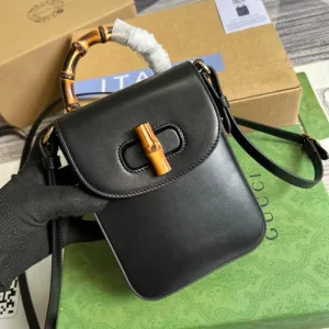 Charm - GG Bags - 1095
