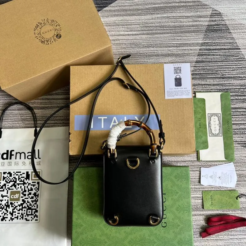 Charm - GG Bags - 1095