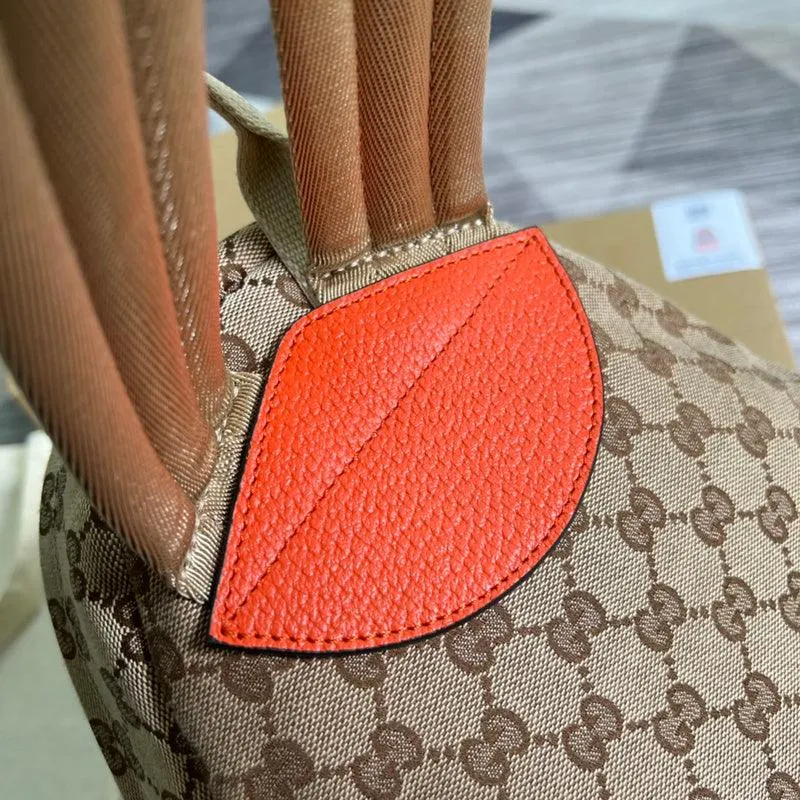 Charm - GG Bags - 1586