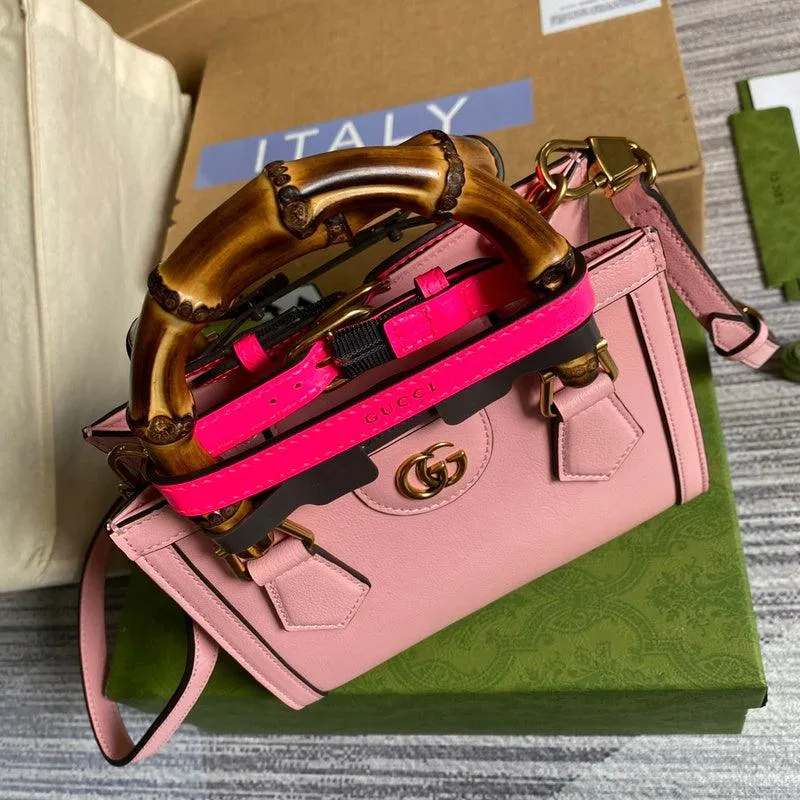 Charm - GG Bags - 1899