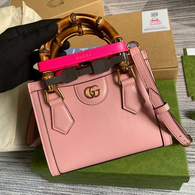 Charm - GG Bags - 1899