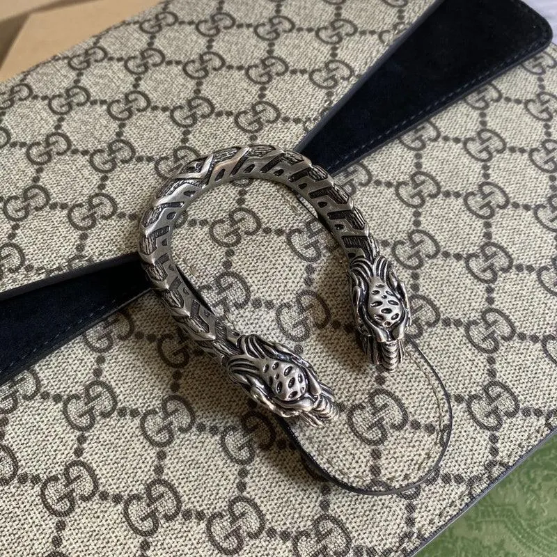 Charm - GG Bags - 2190