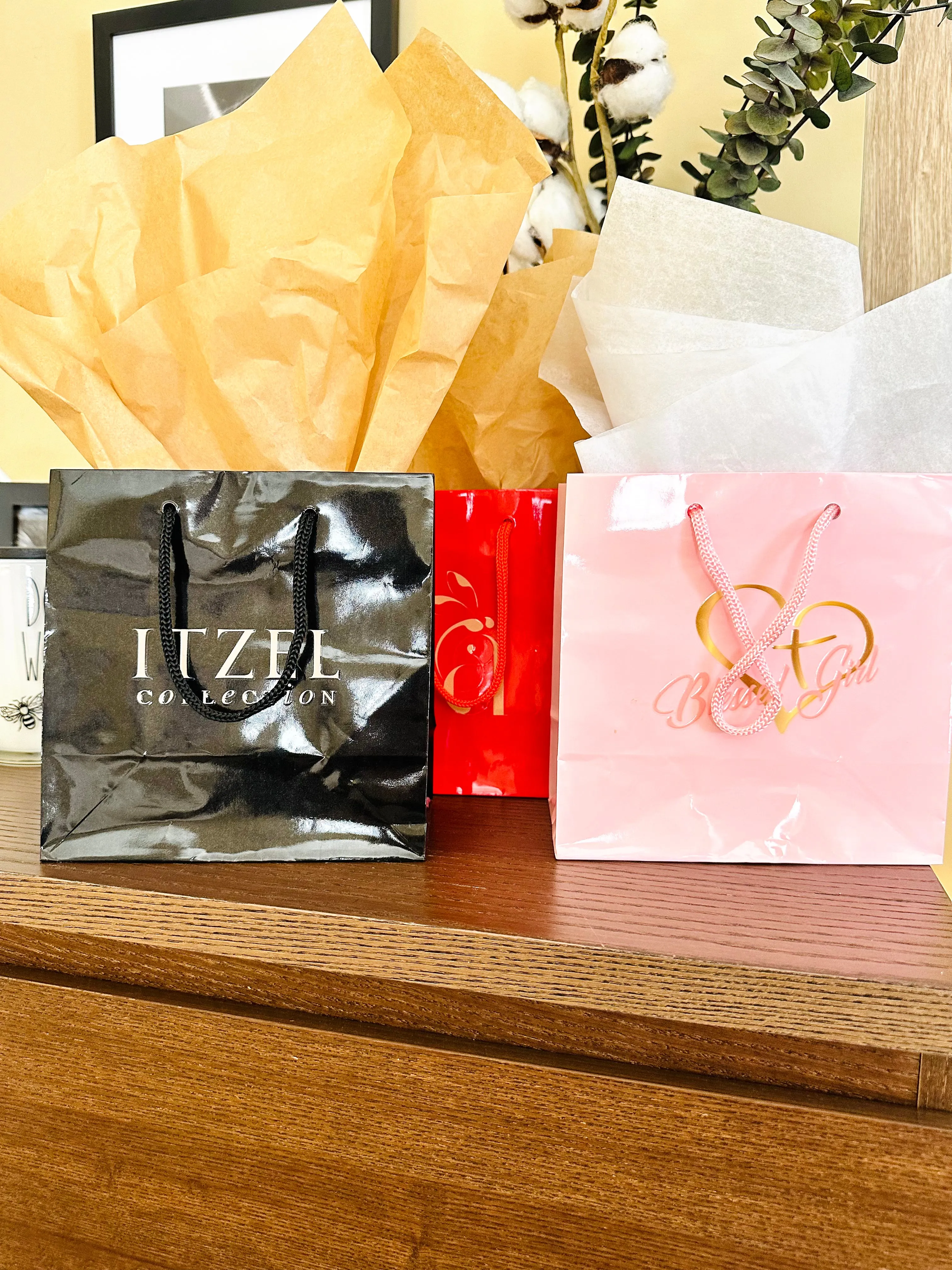 Custom Colored Glossy Paper Shopping bags - 100 Bags