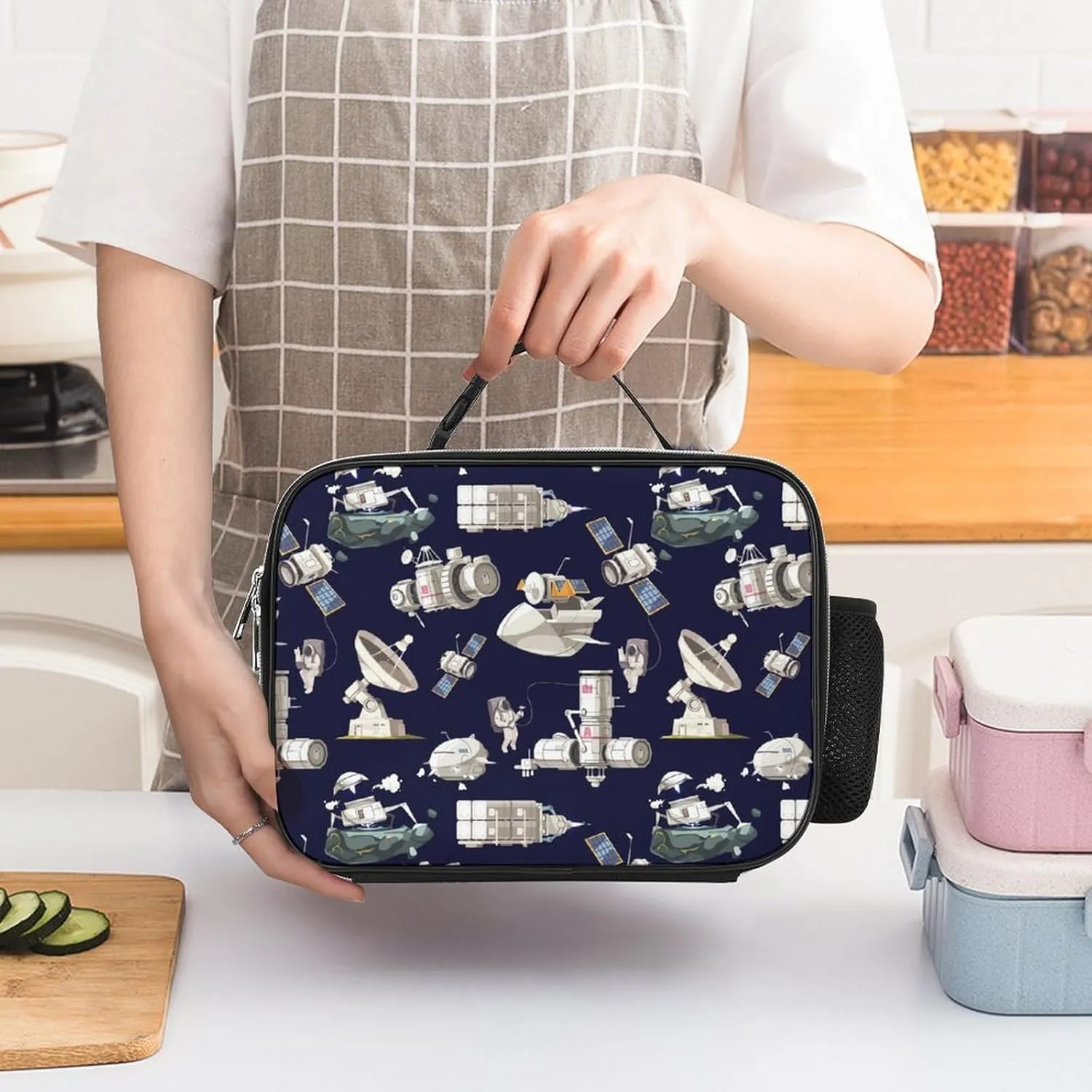 Cute Astronaut Spacecraft Insulated Lunch Bag for Women Men Leakproof Durable Reusable Cooler Lunch Box Tote for Work Travel Hiking Camping