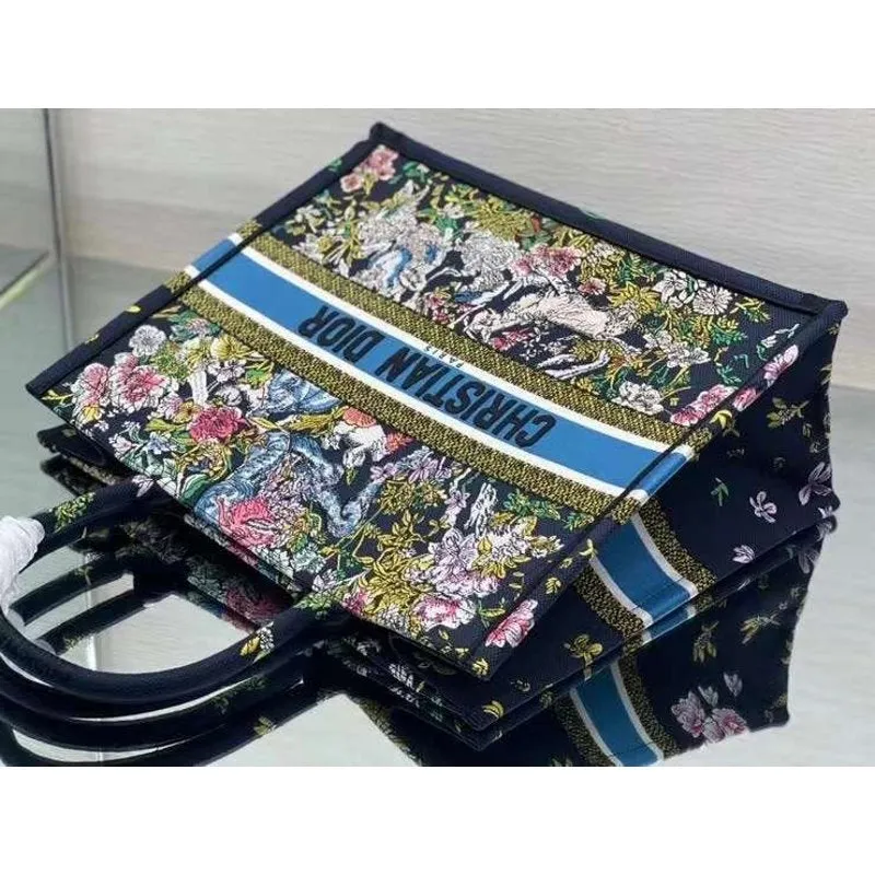 Dior Refined Book Tote BGMP1820 Curated collection