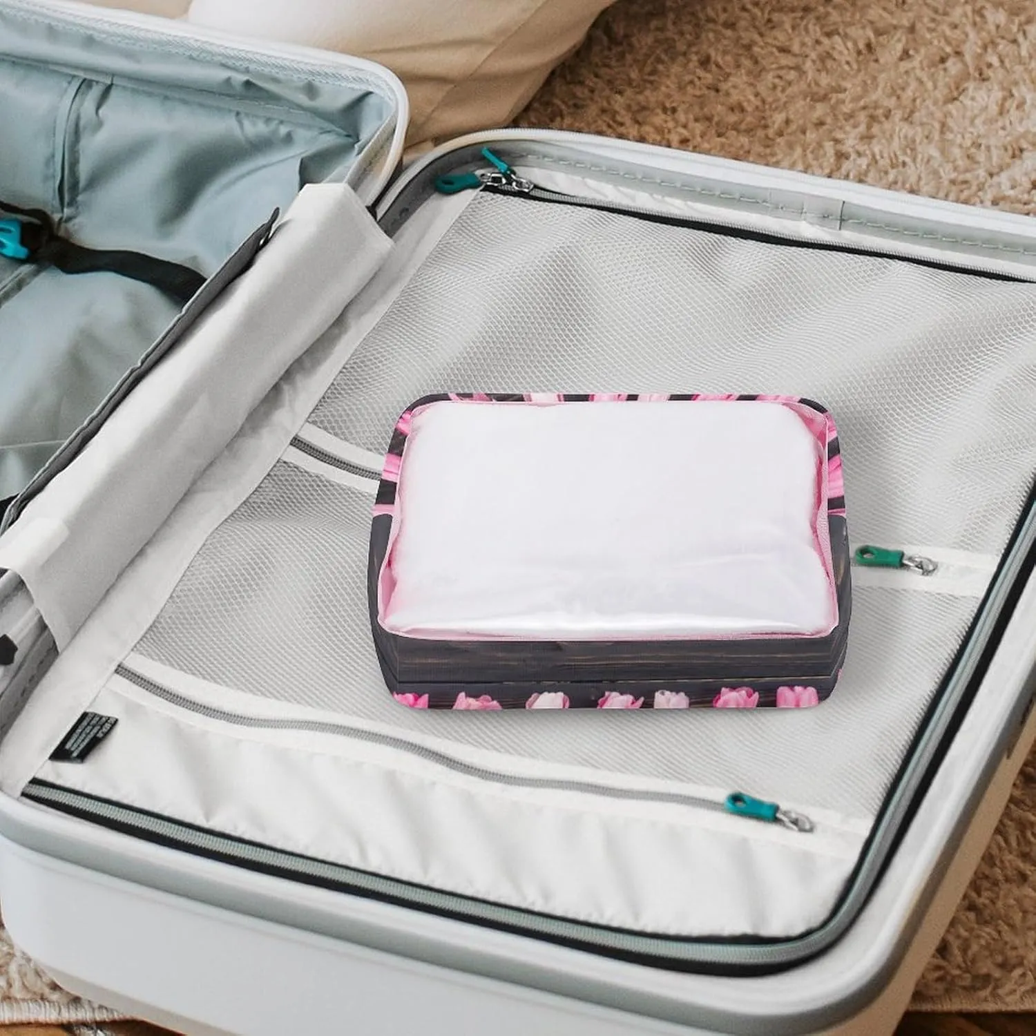Freshly Picked Tulips Transparent Storage Bag, 5-piece Makeup Bag Set, Transparent PVC with Portable Travel Storage Bag Pink-style