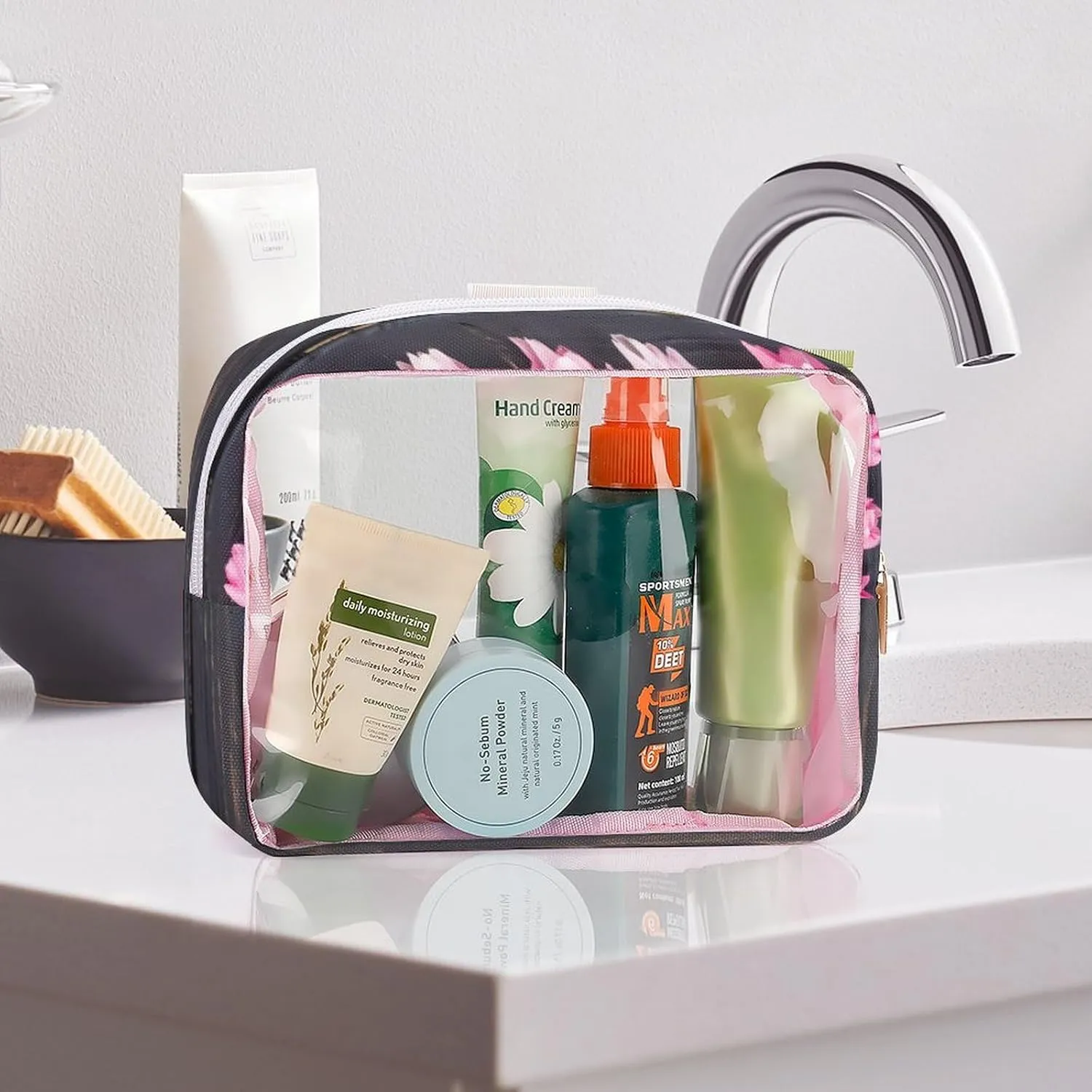 Freshly Picked Tulips Transparent Storage Bag, 5-piece Makeup Bag Set, Transparent PVC with Portable Travel Storage Bag Pink-style