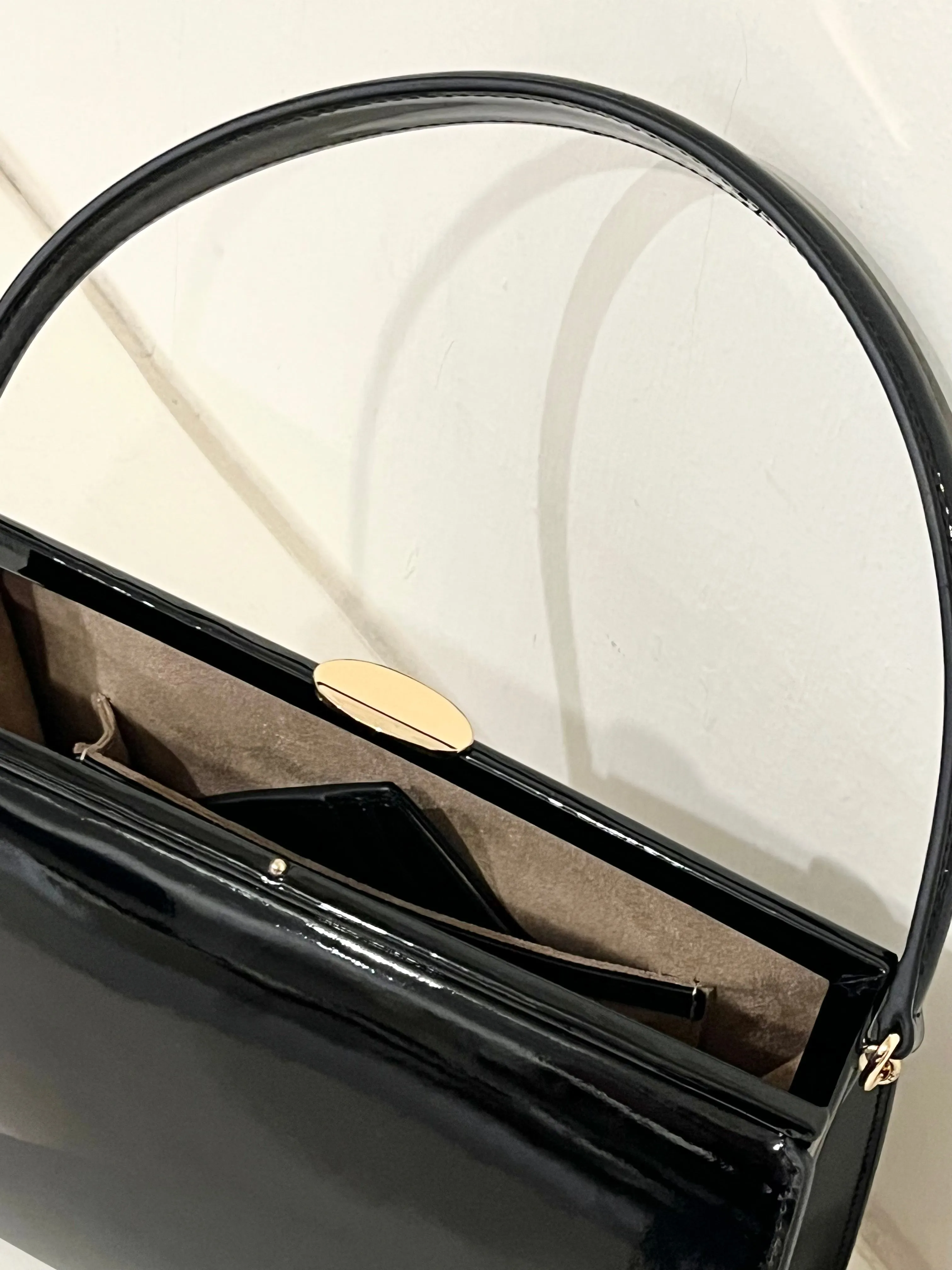 Glossy doctor bag