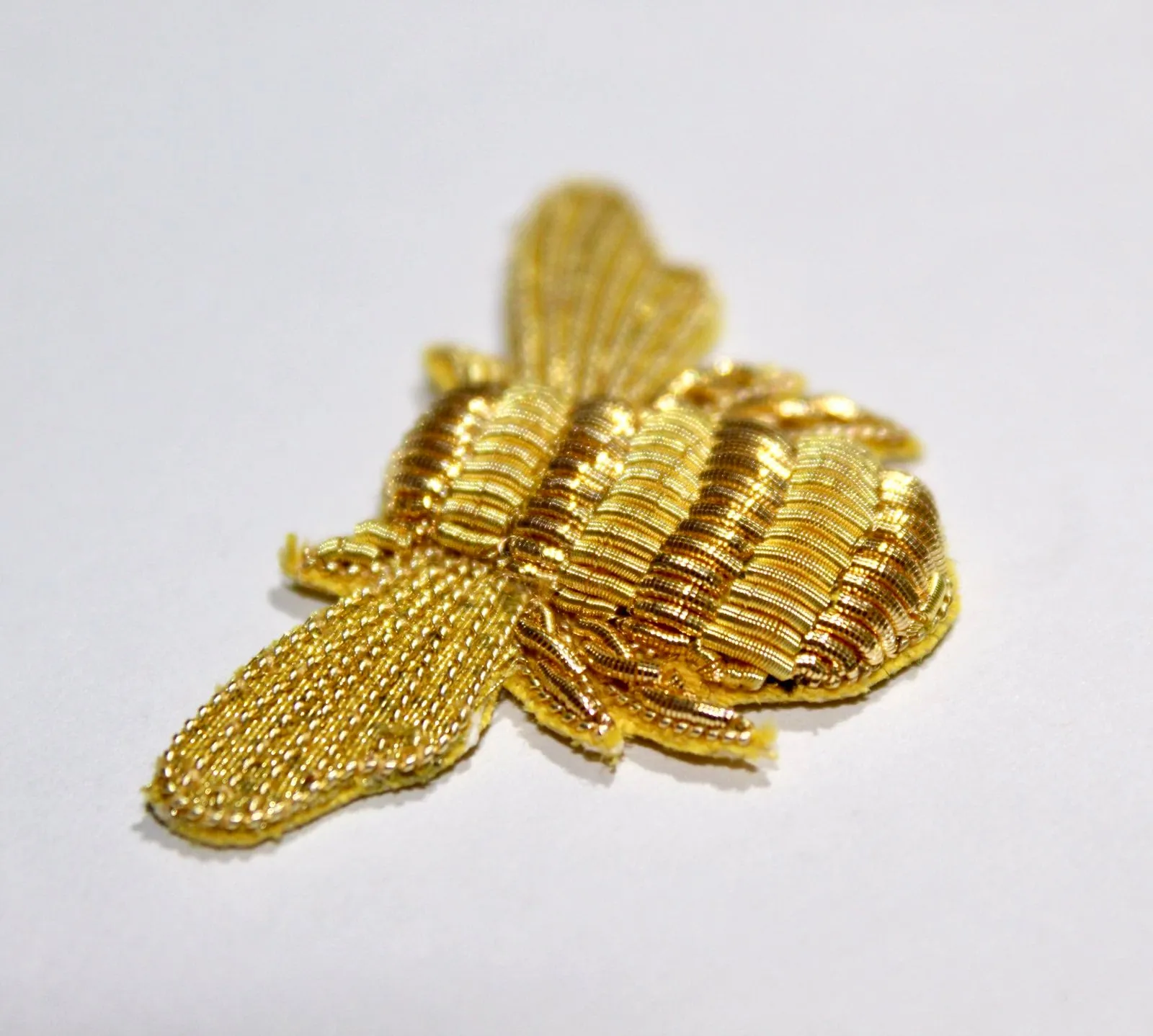 Hand-Embroidered Gold Bullion Bee Patch Set – 5 Pieces