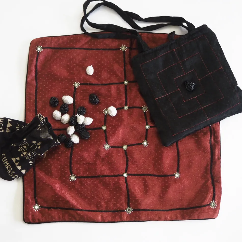 Hand made and fair trade game of Nav Kakri