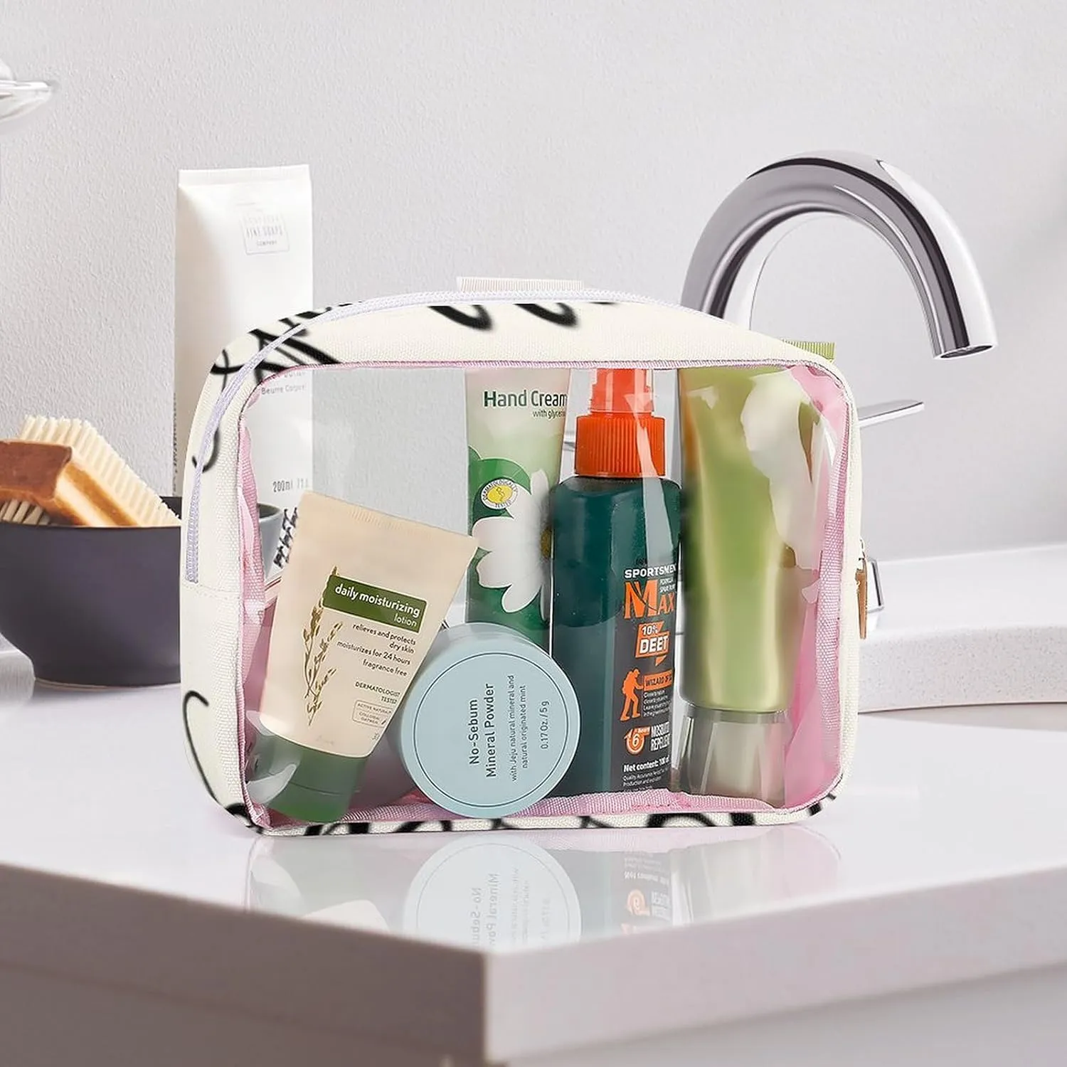 'His Eyes Are on The Sparrow Transparent Storage Bag, 5-piece Makeup Bag Set, Transparent PVC with Portable Travel Storage Bag Pink-style