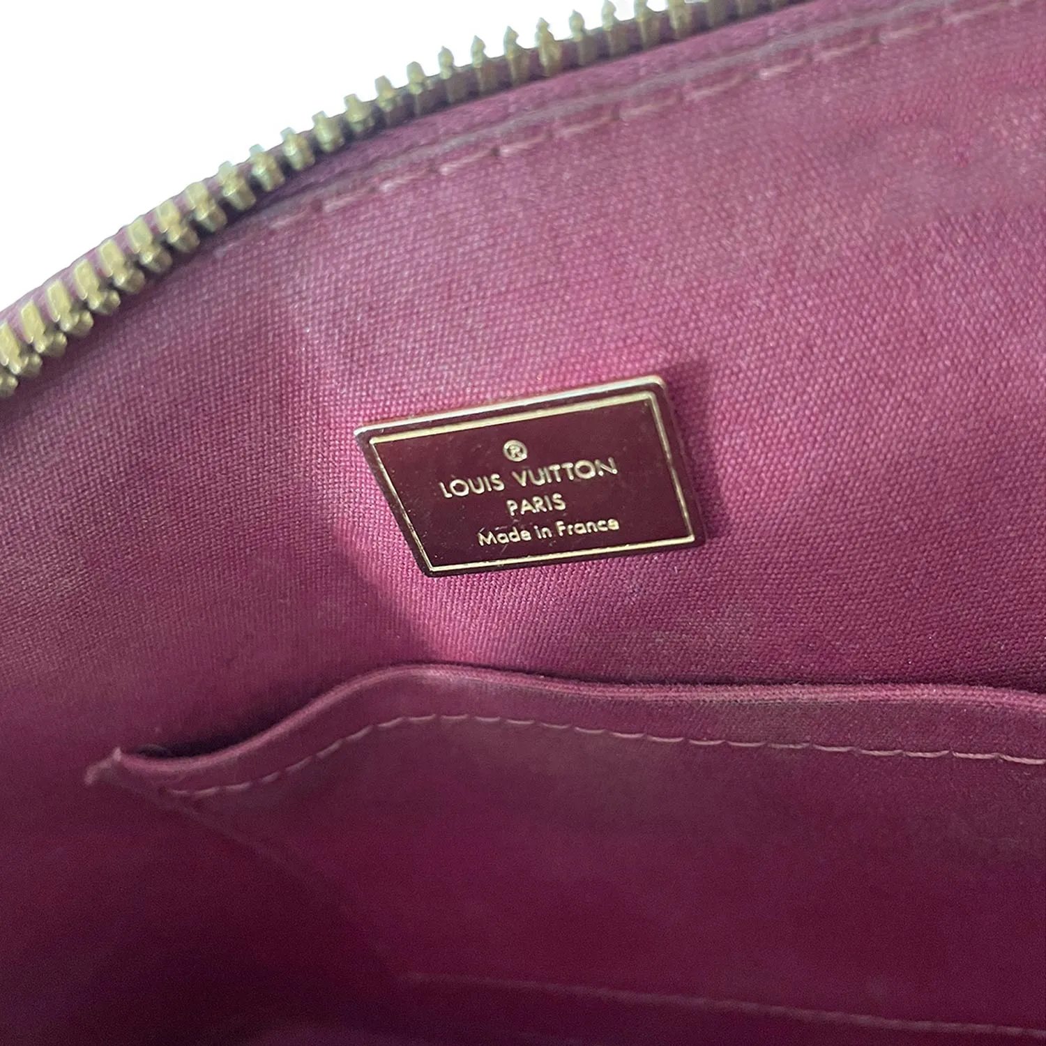 Leather BB Beautifully crafted Louis Vuitton Vernis Refined Monogram Alma