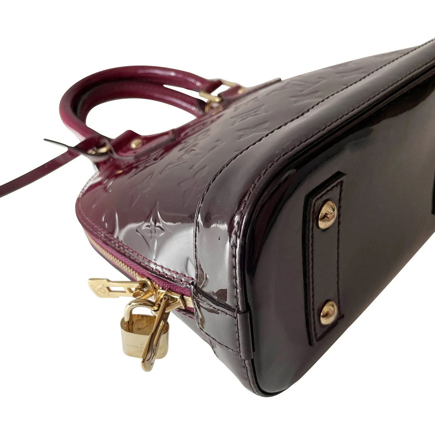Leather BB Beautifully crafted Louis Vuitton Vernis Refined Monogram Alma
