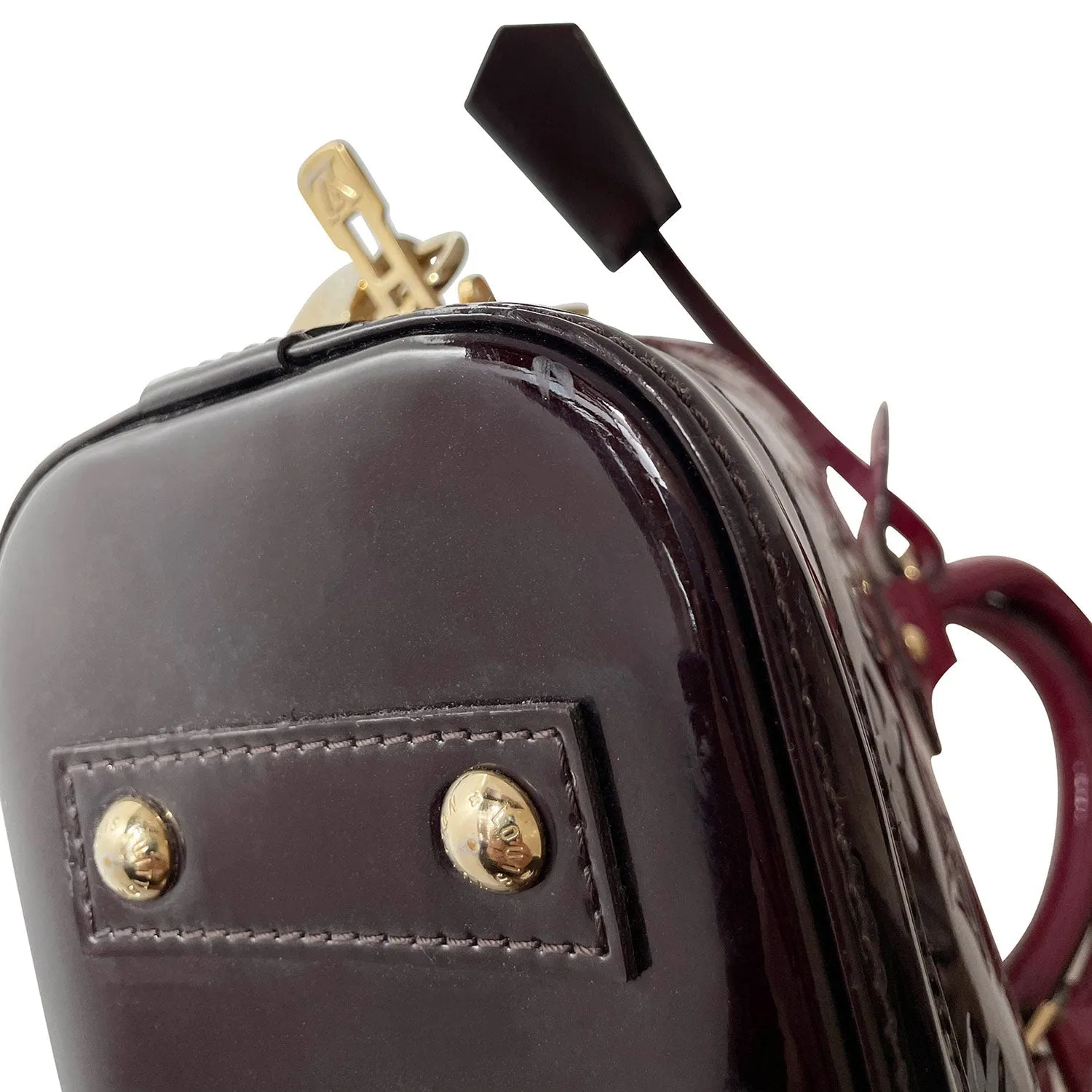 Leather BB Beautifully crafted Louis Vuitton Vernis Refined Monogram Alma