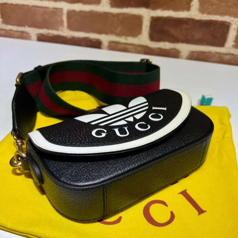  Luxurious Bags Refined 131 - GUI2 High-demand products Bags