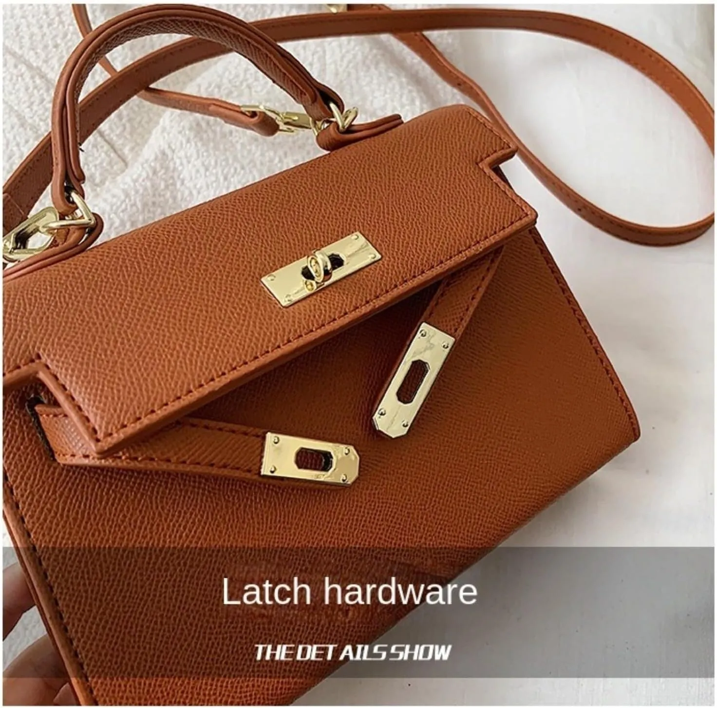 Retro handbag women, new senior sense of commuting shoulder bag