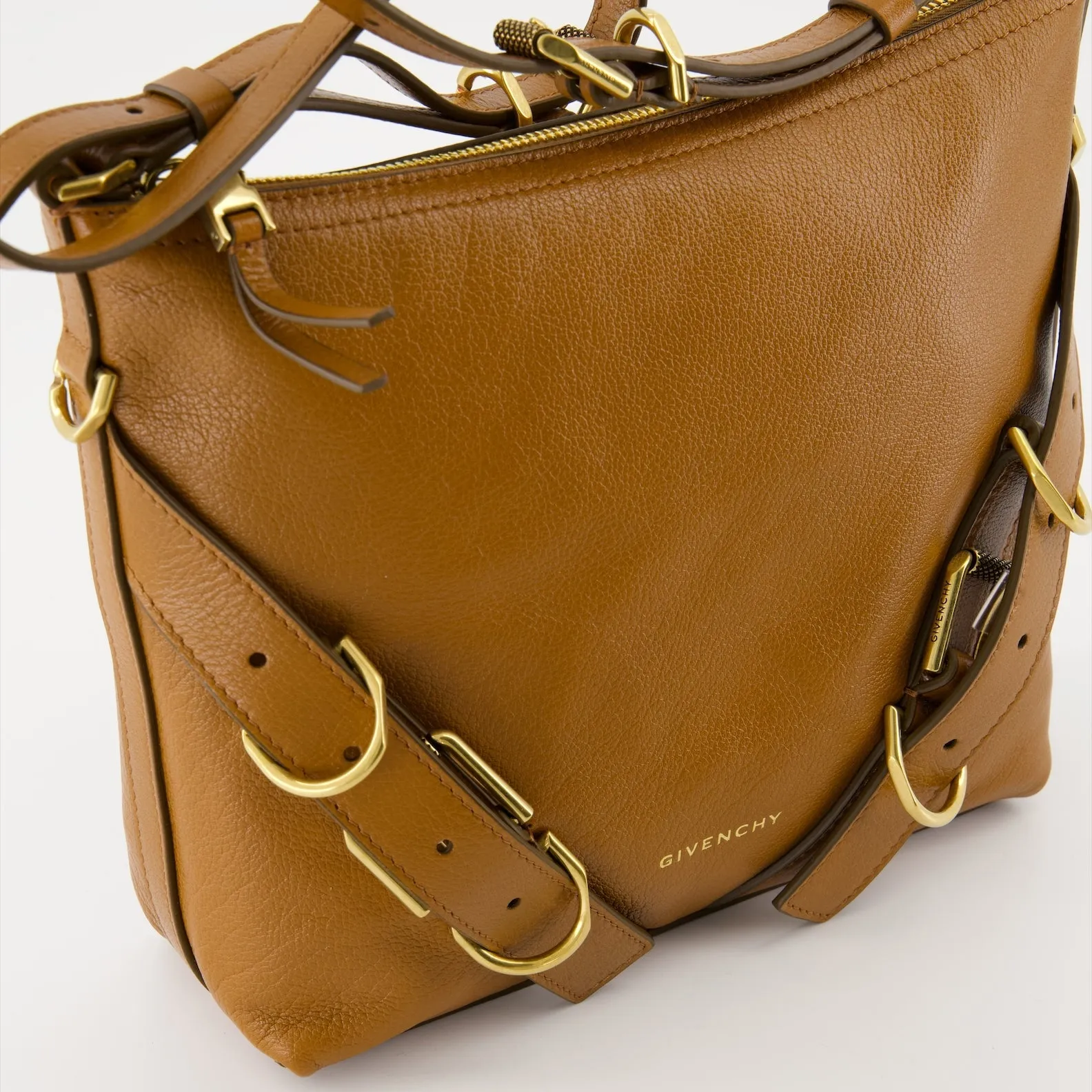 Sling leather bag