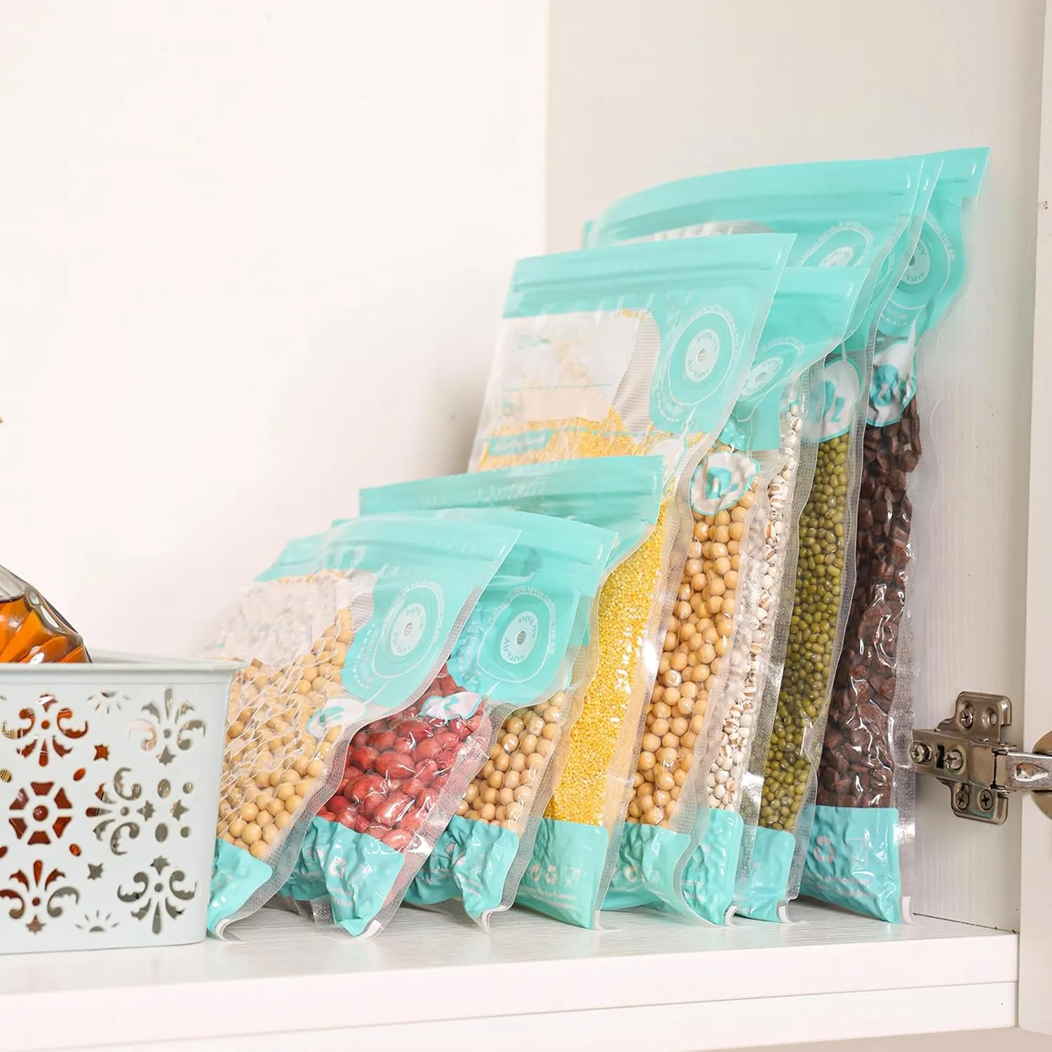 Sous Vide Bags Reusable, 20 PCS BPA Free Food Vacuum Sealer Bags, Double-sided 20C, Vacuum Zipper Bags for Sous Vide Cooking, 20pcs food storage bags & 4 Seal Clips (7.9x 11.8 Inch)