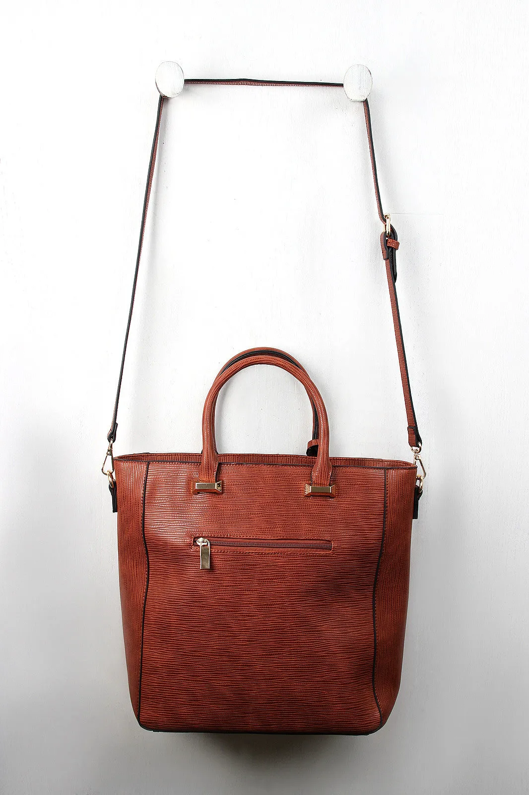 Specialized options Vegan Striated Bag Smart Leather Tote