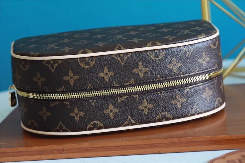 Timely arrival - Franco - 10671  Shops Refined Vuittons Louis