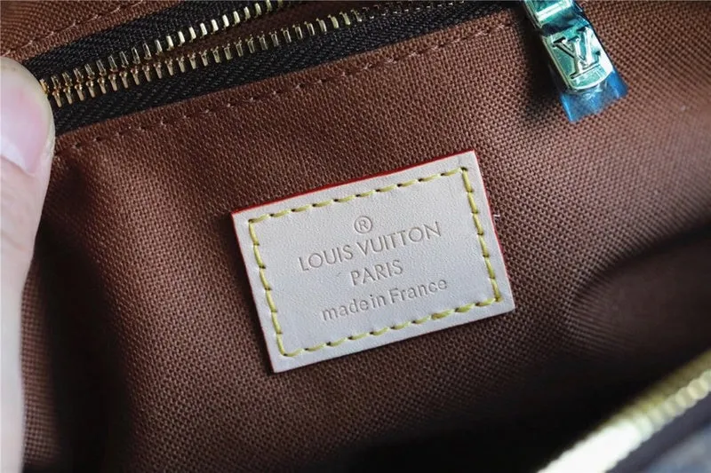 Timely arrival - Franco - 10671  Shops Refined Vuittons Louis
