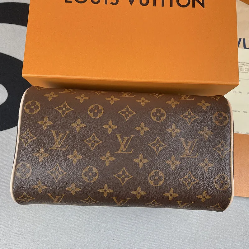 Timely arrival - Franco - 10671  Shops Refined Vuittons Louis
