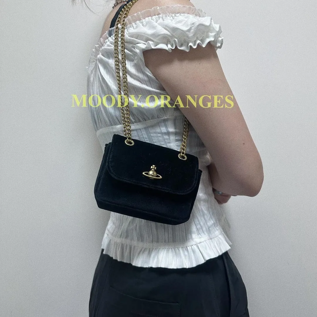 Vivienne Westwood Small Orb-plaque Purse Bag
